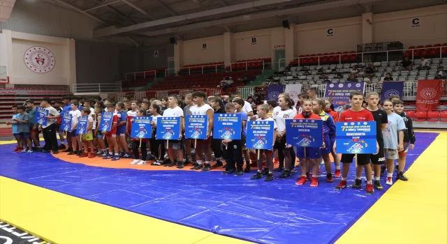 7. Balkan Spor Oyunları Güreş Turnuvası Yalova’da başladı