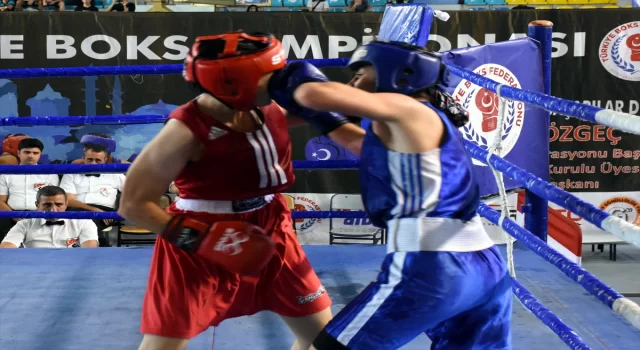 Kırıkkale’de düzenlenen Yıldızlar Türkiye Ferdi Boks Şampiyonası sona erdi