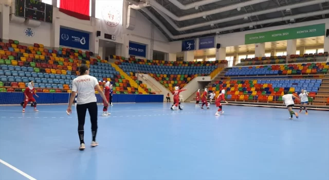 A Milli Kadın Hentbol Takımı, hazırlık maçında İran’ı 3722 yendi