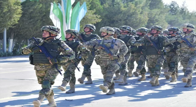 Özbekistan ile Tacikistan’ın Afganistan sınırındaki ortak askeri tatbikatı başladı