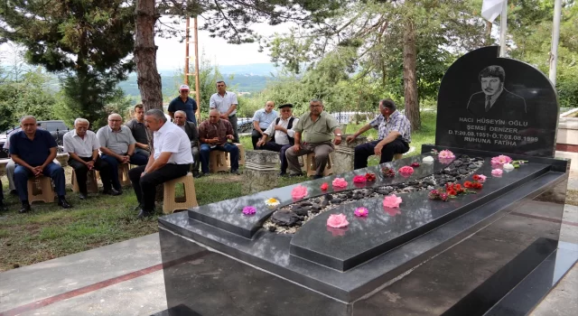 Şemsi Denizer Zonguldak’ta mezarı başında anıldı