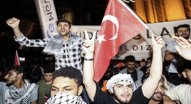 AGD İstanbul Şubesi üyeleri, İsrail’in Gazze Şeridi’ne yönelik saldırılarını protesto etti