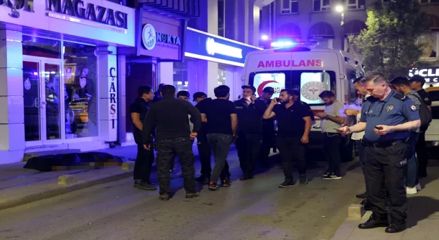 Sivas’ta 4. kattaki evin balkonundan düşen kadın hayatını kaybetti 