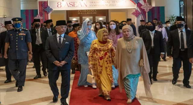 Malezya’da ”8. ASEAN Geleneksel Tekstil Sempozyumu” başladı