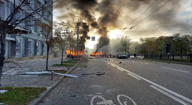 Kiev Belediye Başkanı Kliçko: Kiev’in merkezinde birkaç patlama meydana geldi