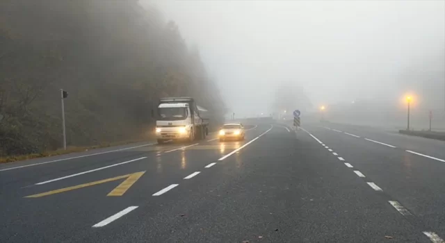 Bolu Dağı’nda sis etkili oluyor