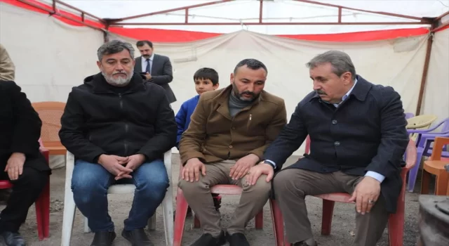 BBP Genel Başkanı Destici, Gaziantep’te tedavi gören depremzedeleri ziyaret etti