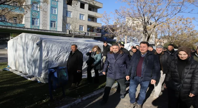 DEVA Partisi Genel Başkanı Babacan, Şanlıurfa’da depremzedeleri ziyaret etti: