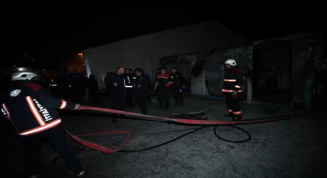 Malatya’da çadır kentteki konteynerde çıkan yangın söndürüldü