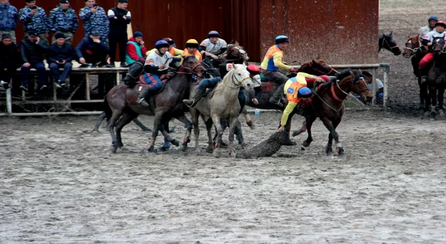 Kırgızistan’da nevruz kutlamaları kapsamında Kökbörü oyunları başladı