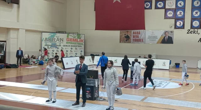 Eskrim Kılıç Açık Turnuvası, Bursa’da başladı