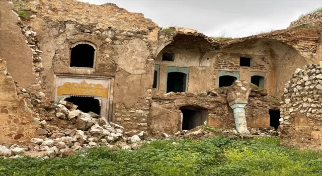 Irak’ta yıkılmanın eşiğindeki tarihi Kerkük Kalesi restore edilecek 