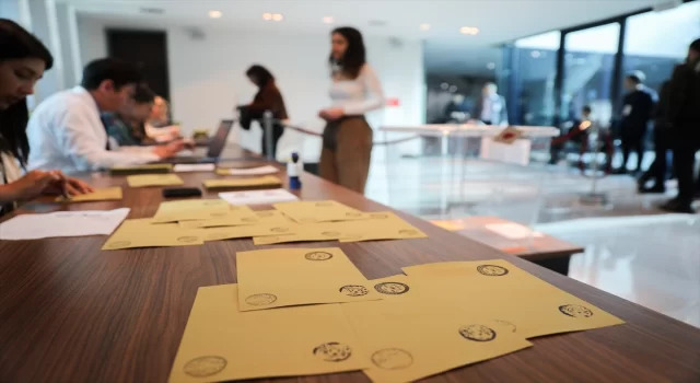 Bosna Hersek ve Karadağ’da Cumhurbaşkanı Seçimi’nin ikinci tur oylaması başladı