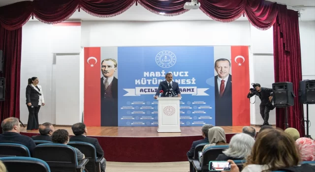 Bakan Özer, Prof. Dr. Nabi Avcı Kütüphanesi’nin açılışında konuştu: