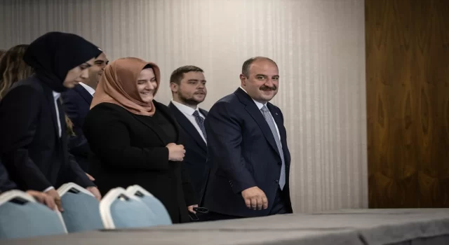 Sanayi ve Teknoloji Bakanı Mehmet Fatih Kacır, görevi Mustafa Varank’tan devraldı