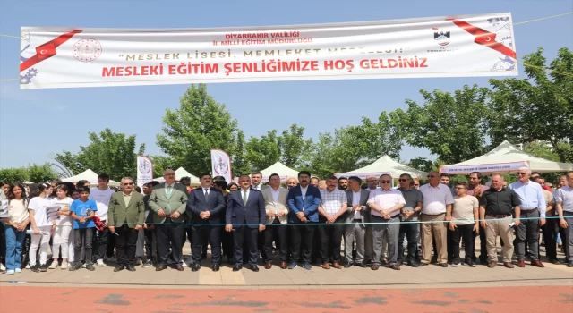 Diyarbakır’da Mesleki Eğitim Tanıtım Şenliği düzenlendi