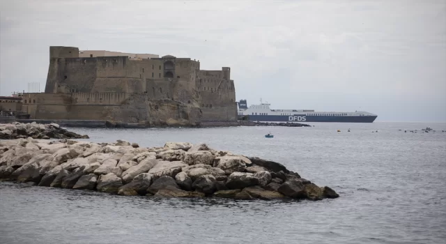 GÜNCELLEME İtalyan özel kuvvetleri, kaçak göçmenlerin alıkoyduğu Türk gemisini kurtardı