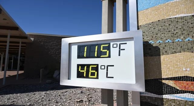Dünyanın en sıcak yerlerinden ABD’deki Death Valley’de sıcaklık 46 derece ölçüldü