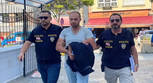 Eskişehir’de kavgada bıçaklanan 2 gençten biri öldü