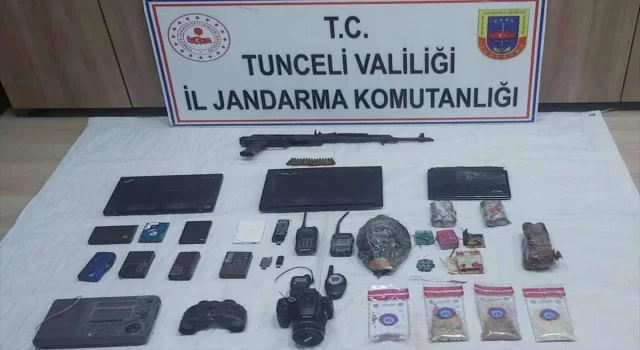Tunceli’de teröristlerin kullandığı 4 sığınak imha edildi