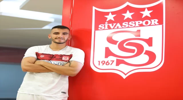 EMS Yapı Sivasspor, Yunan stoper Achilleas Poungouras’ı transfer etti