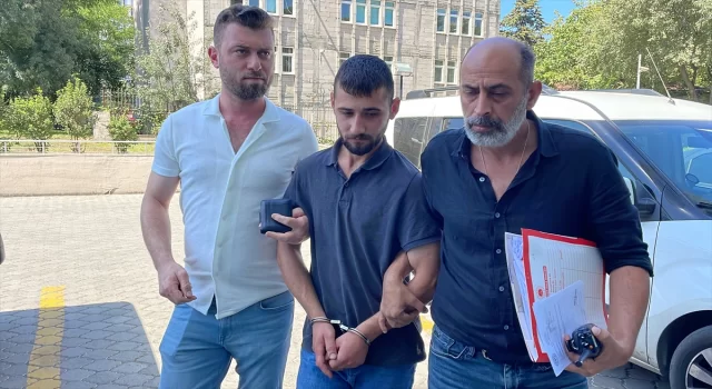 Samsun’da arkadaşını bıçakla yaralayan sanık tutuklandı