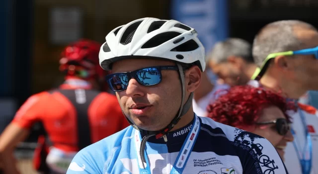 Decathlon Granfondo Amatör Yol Bisikleti Yarışı’nın ödül töreni yapıldı