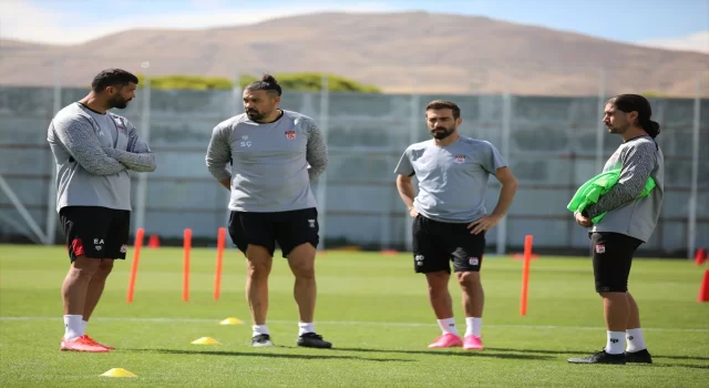 Sivasspor’da Çaykur Rizespor maçının hazırlıkları başladı