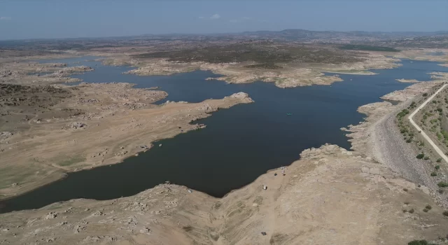 Edirne’ye içme suyu sağlayan barajın su seviyesi günden güne eksiliyor
