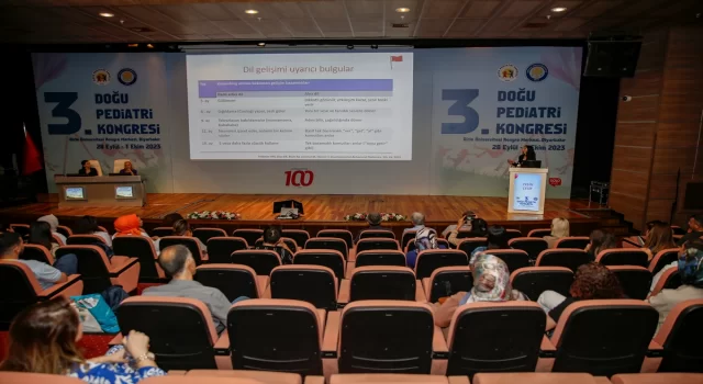 Diyarbakır’da ”3. Doğu Pediatri Kongresi” sürüyor