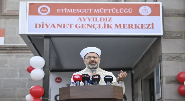 Diyanet İşleri Başkanı Erbaş, Ankara’da gençlik merkezi, cami ve Kur’an Kursu açılışlarına katıldı