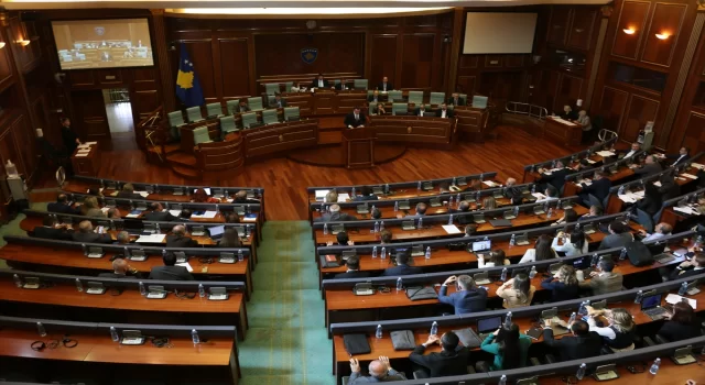 KosovaSırbistan diyaloğu Kosova Meclisinde tartışıldı