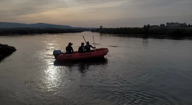 Şırnak’ta kaybolan genç için Dicle Nehri’ndeki arama çalışmaları devam ediyor