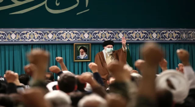 İran lideri Hamaney, Gazze’de sivillerin öldürülmesine tepki göstermeyen Batı’yı eleştirdi:
