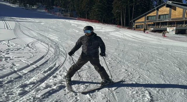 Yurduntepe Kayak Merkezi’nde kayak sezonu sürüyor