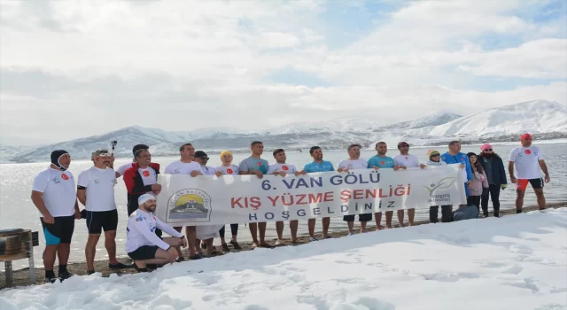 Bitlis’te ”Kış Yüzme Şenliği” düzenlendi