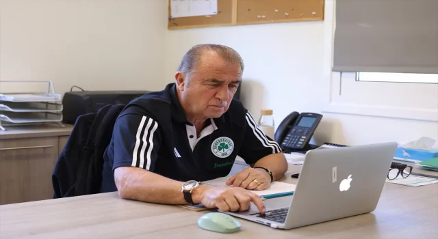 Panathinaikos Teknik Direktörü Fatih Terim, AA’nın ”Yılın Kareleri” oylamasına katıldı