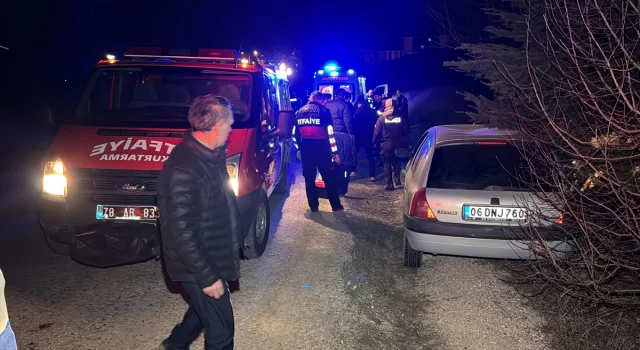 Karabük’te devrilen otomobilin sürücüsü yaralandı