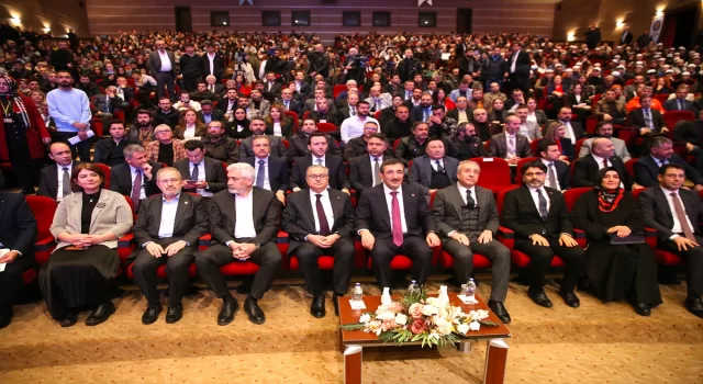 Cumhurbaşkanı Yardımcısı Yılmaz, ”Diyarbakır’ın Gelecek Tasavvuru Kongresi”nde konuştu: