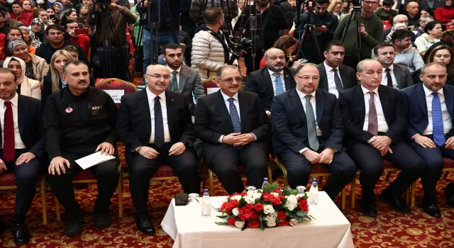 Bakan Özhaseki, Adana’da ”Deprem Konutları Kura ve Anahtar Teslim Töreni”ne katıldı: