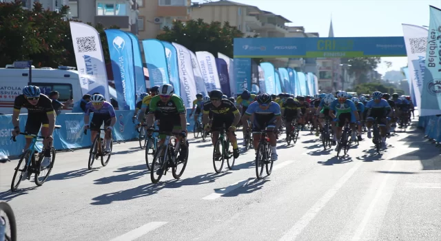 CRI Türkiye Uluslararası Bisiklet Yarışı Serisi’nin 3. ayak yarışları Alanya’da yapıldı