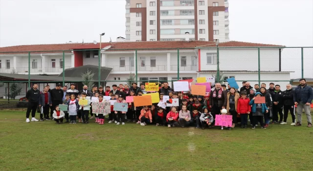 GMG Kastamonuspor’a minik öğrencilerden destek 