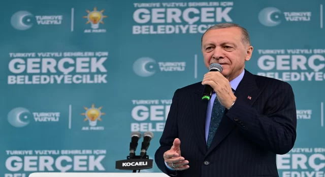 Cumhurbaşkanı Erdoğan: ”AK Parti ve Cumhur İttifakı’na kaybettirerek CHP’ye kazandırmak için mesai harcayanlara karşı, yakınlarımızı lisanımünasip ile uyarı edeceğiz.”