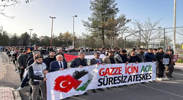 Diyarbakır’da üniversite öğrencileri Filistin’e destek için yürüyüş yaptı