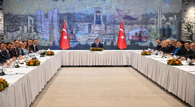 Cumhurbaşkanı Yardımcısı Yılmaz, TAİK ve AmCham Türkiye Yönetim Kurulu üyelerini kabul etti