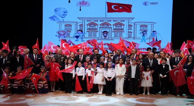 İstanbul’da 23 Nisan Ulusal Egemenlik ve Çocuk Bayramı kutlandı