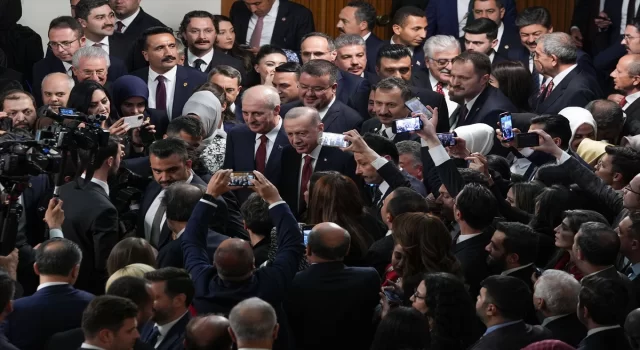 Cumhurbaşkanı Erdoğan, TBMM’deki 23 Nisan resepsiyonuna katıldı
