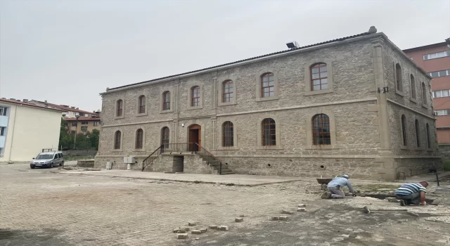 Çorum’da 150 yıllık redif kışlası, restore edilerek kültür merkezine dönüştürüldü