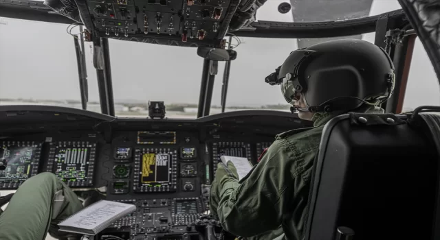 Türk Silahlı Kuvvetlerinin ”uçan kaleleri” deneyimli pilotların kontrolünde gökyüzüyle buluşuyor