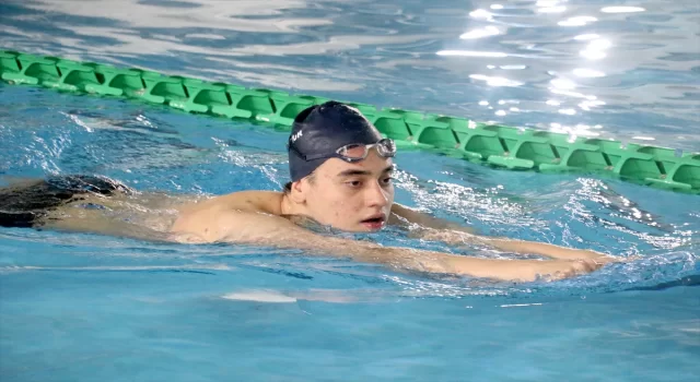 Milli yüzücü Kuzey Tunçelli, Paris Olimpiyatları’nda madalya hedefliyor: